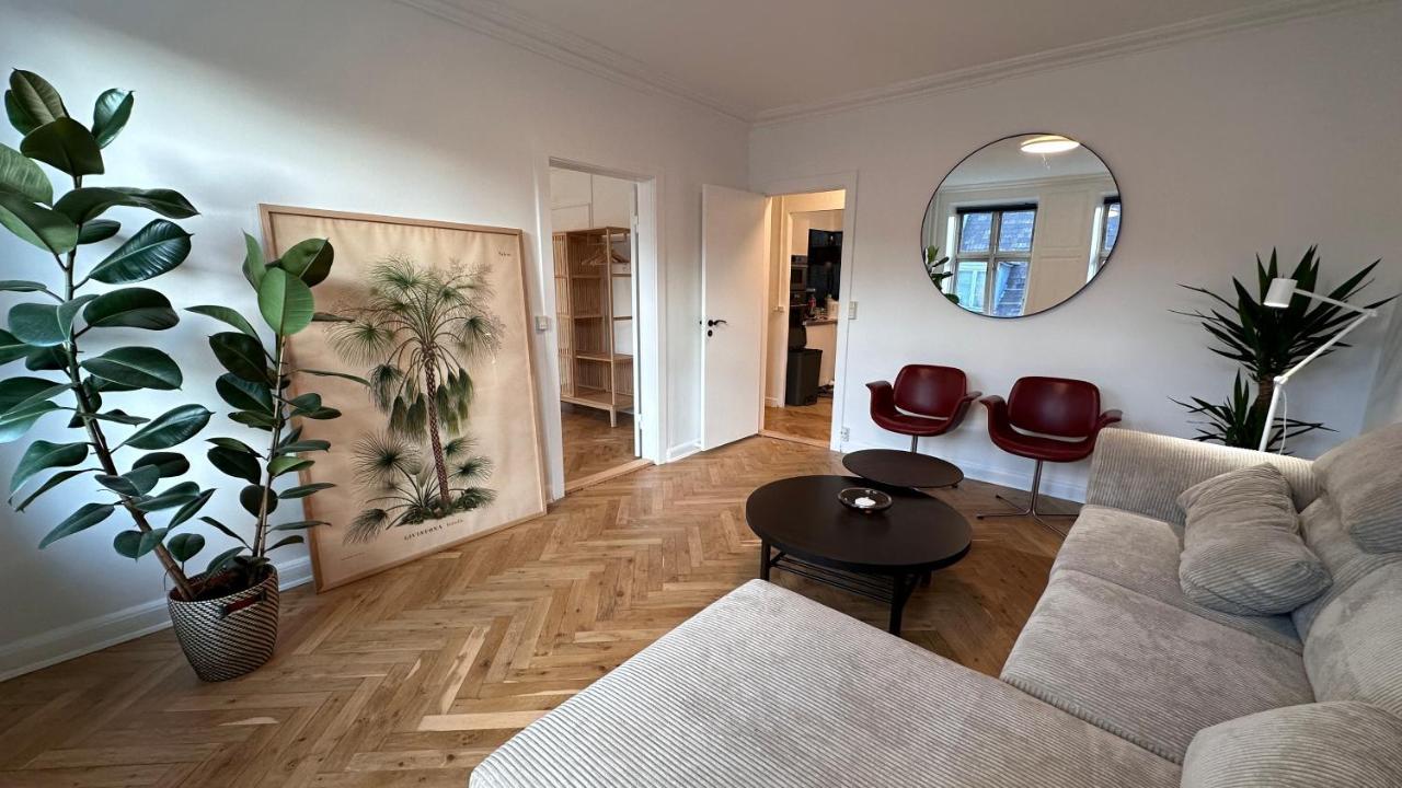 Carolinas - Studiestaede 3 * Copenhagen